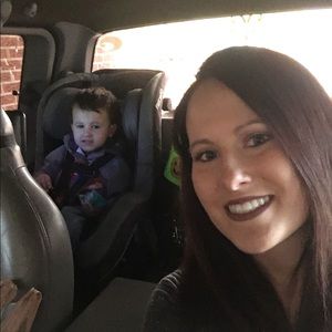 Meet your Posher, Hannah